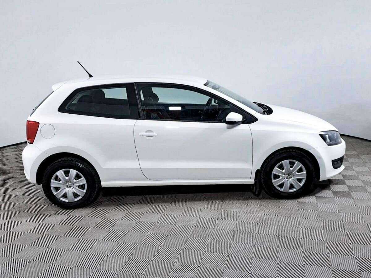 Купить Volkswagen Polo, 2012, 120 050 км, фото №4