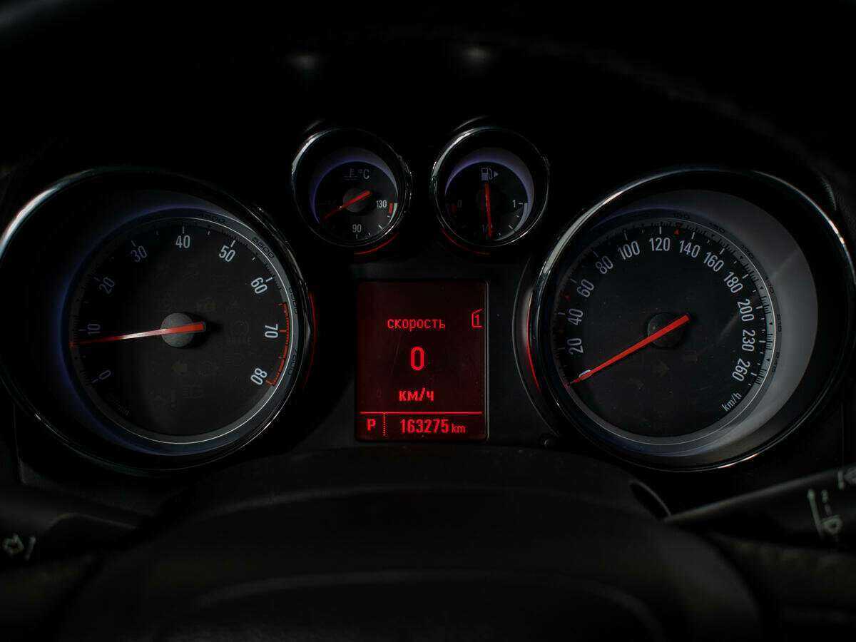 Купить Opel Astra, 2012, 160 122 км, фото №12