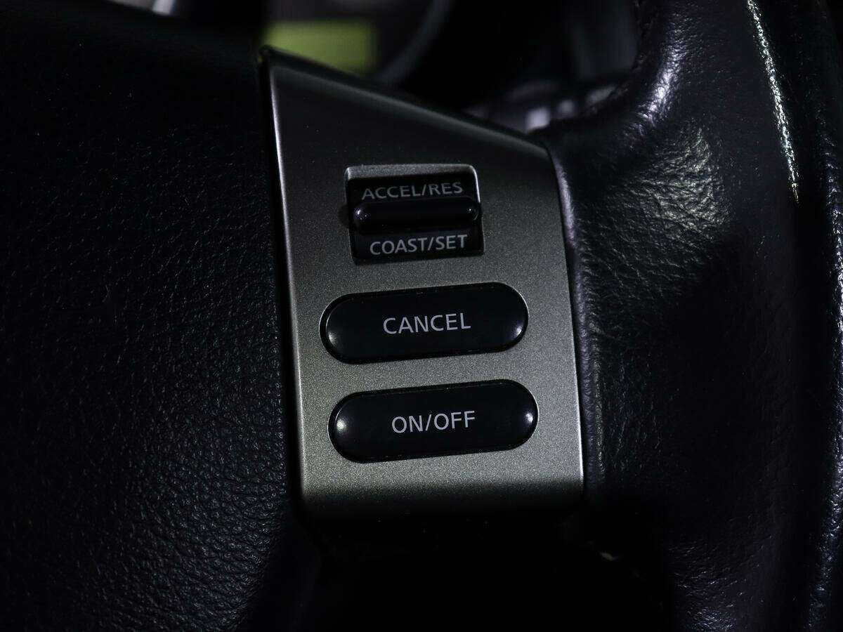 Купить Nissan Tiida, 2012, 70 000 км, фото №19