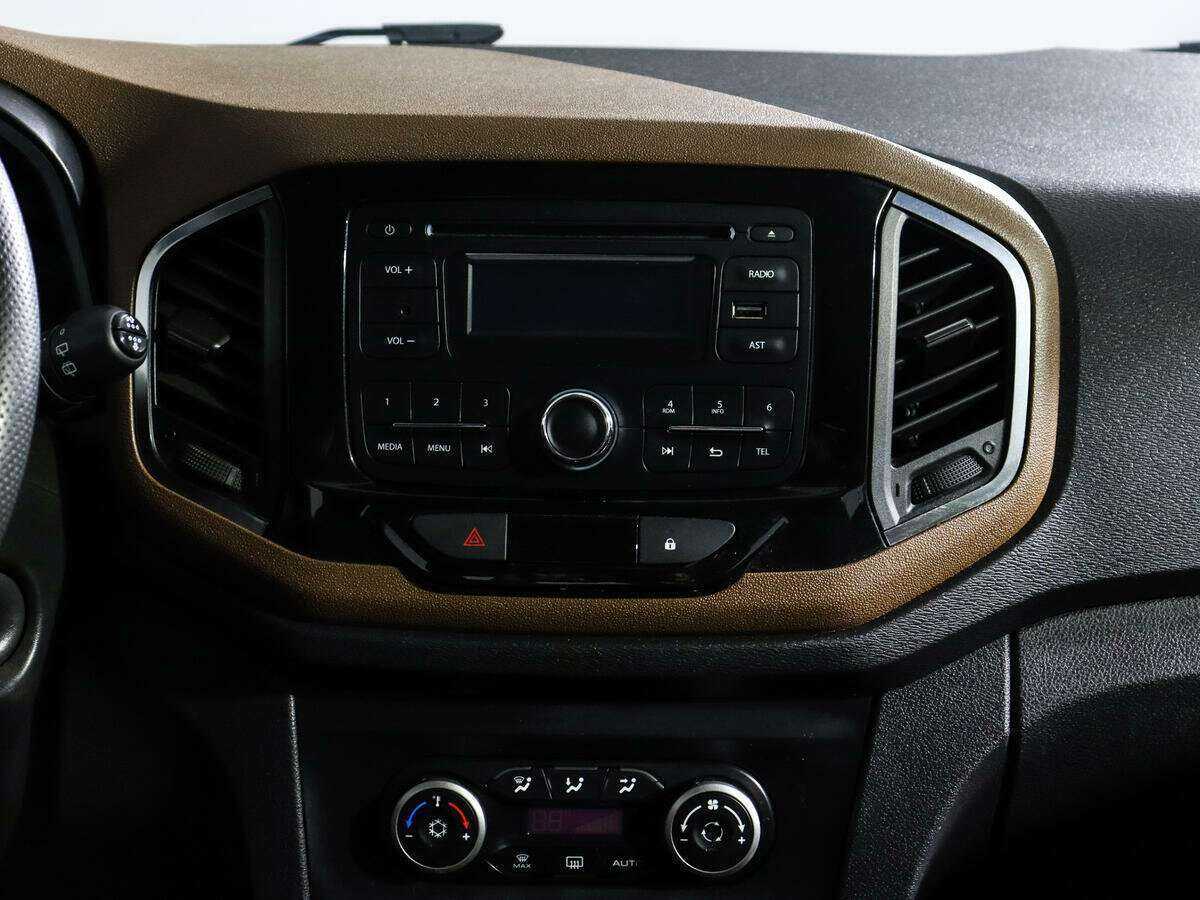 Купить Lada (ВАЗ) XRAY, 2017, 66 294 км, фото №13