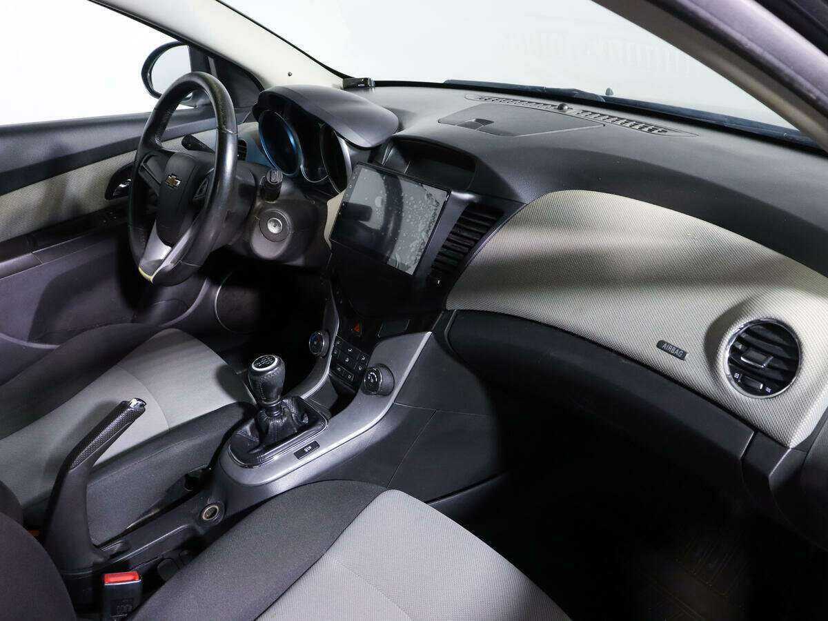 Купить Chevrolet Cruze, 2012, 175 828 км, фото №7