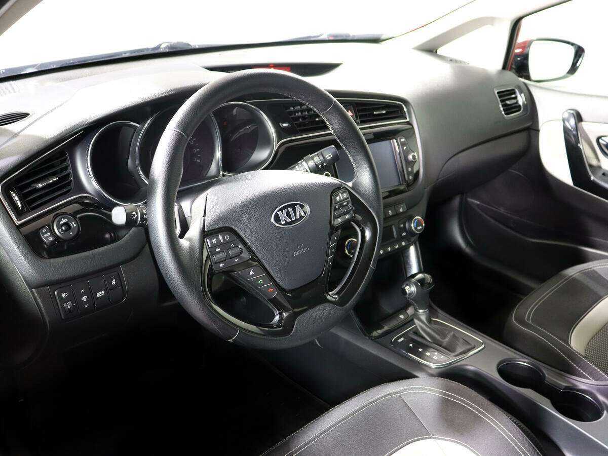 Купить Kia Ceed, 2018, 136 296 км, фото №14