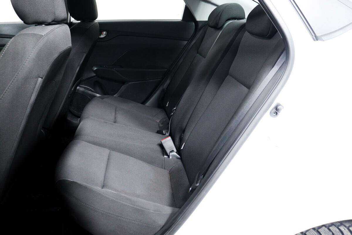 Купить Hyundai Solaris, 2019, 58 063 км, фото №12