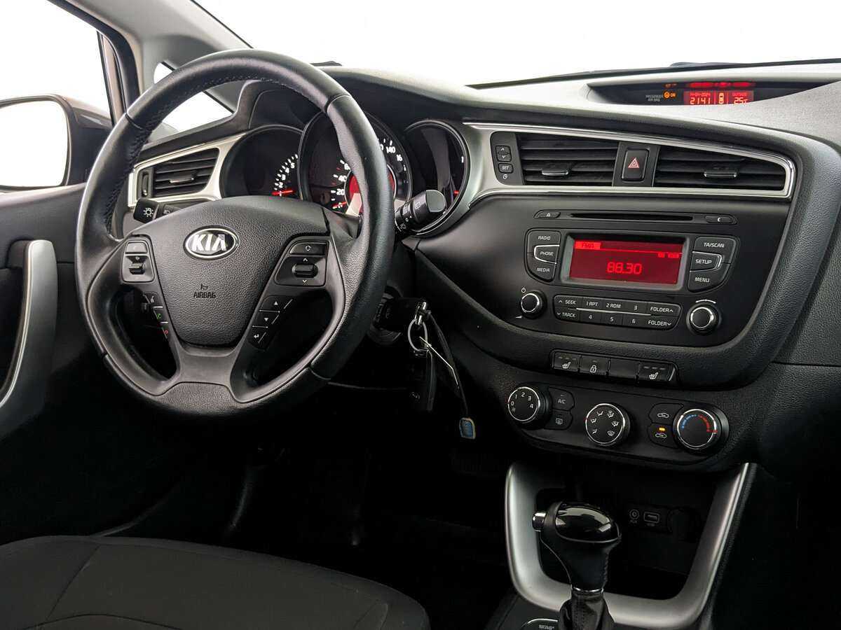 Купить Kia Ceed, 2017, 54 160 км, фото №17