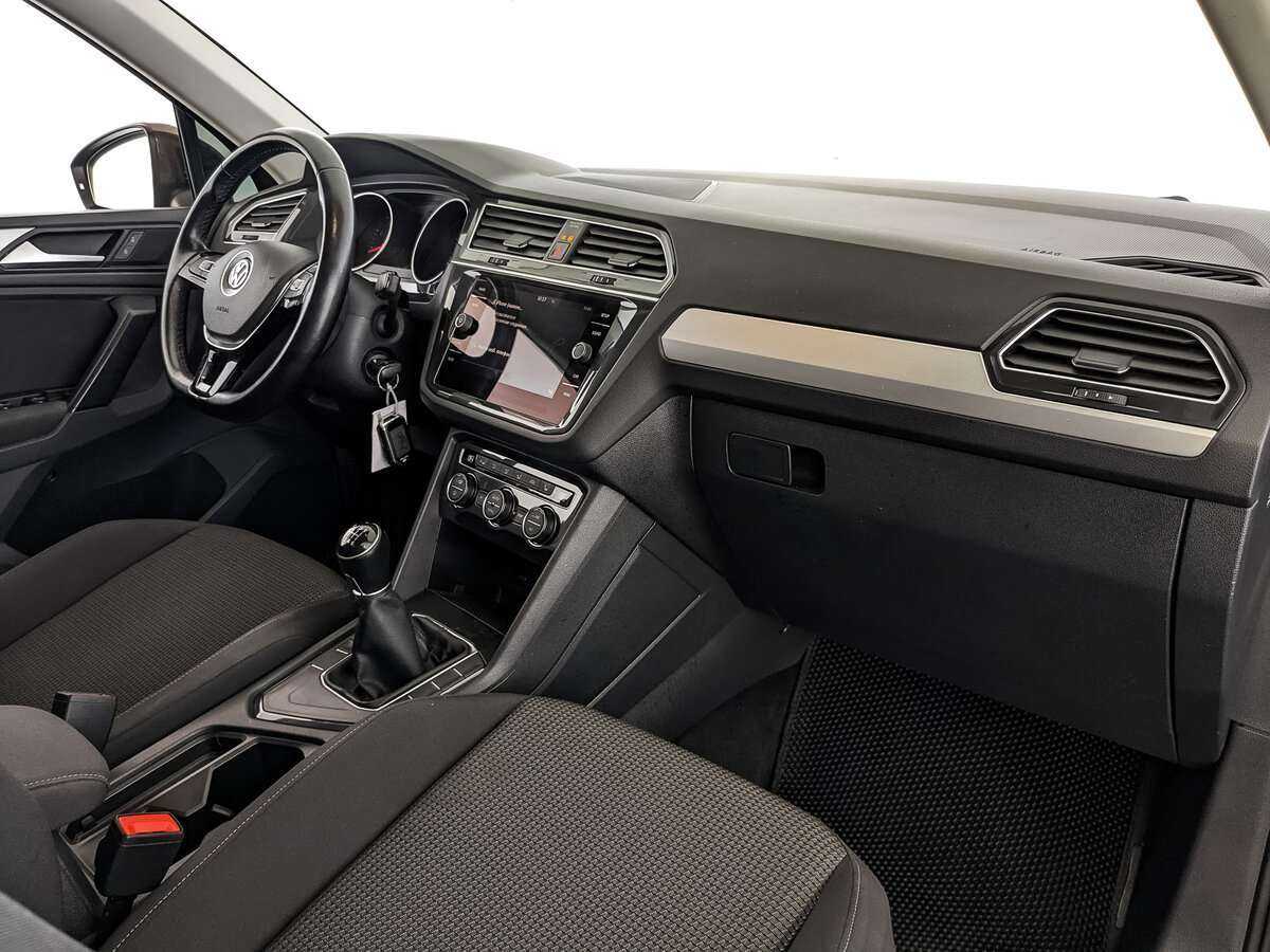 Купить Volkswagen Tiguan, 2020, 134 987 км, фото №12