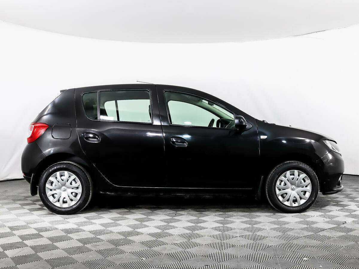 Купить Renault Sandero, 2015, 69 734 км, фото №4