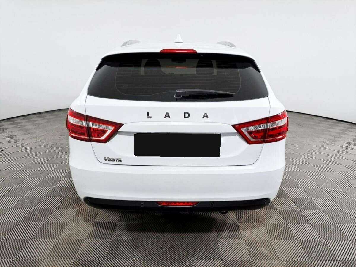 Купить Lada (ВАЗ) Vesta SW, 2018, 139 100 км, фото №6