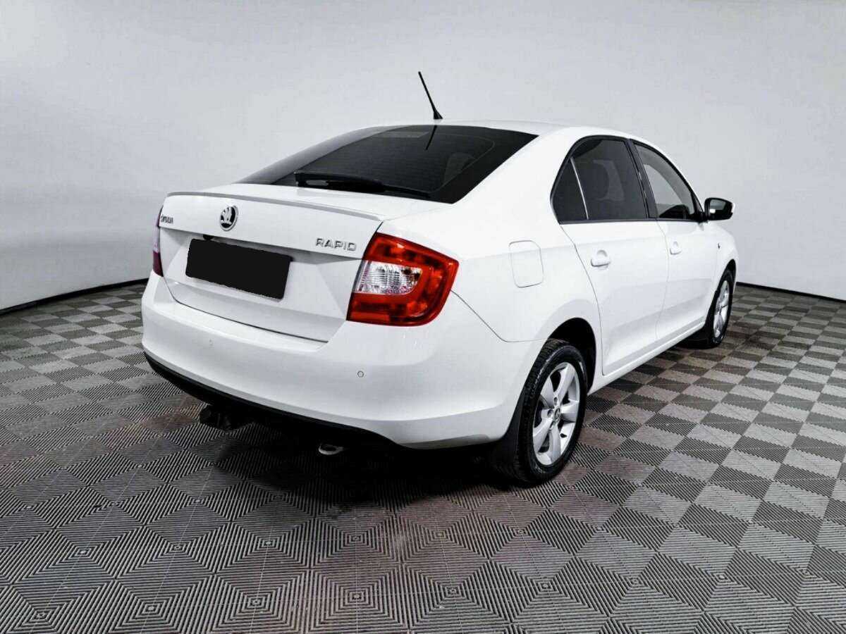 Купить Skoda Rapid, 2014, 95 800 км, фото №4