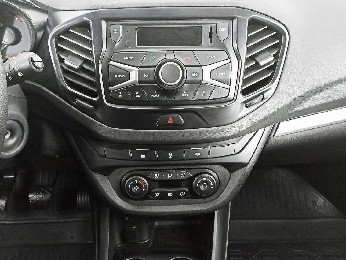 Купить Lada (ВАЗ) Vesta SW, 2020, 51 837 км, фото №13