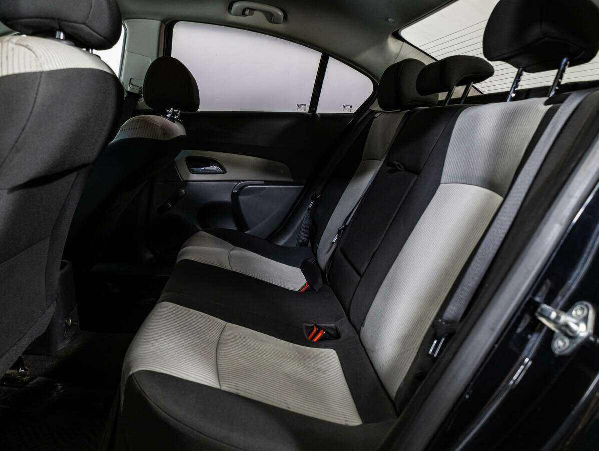 Купить Chevrolet Cruze, 2013, 213 879 км, фото №10