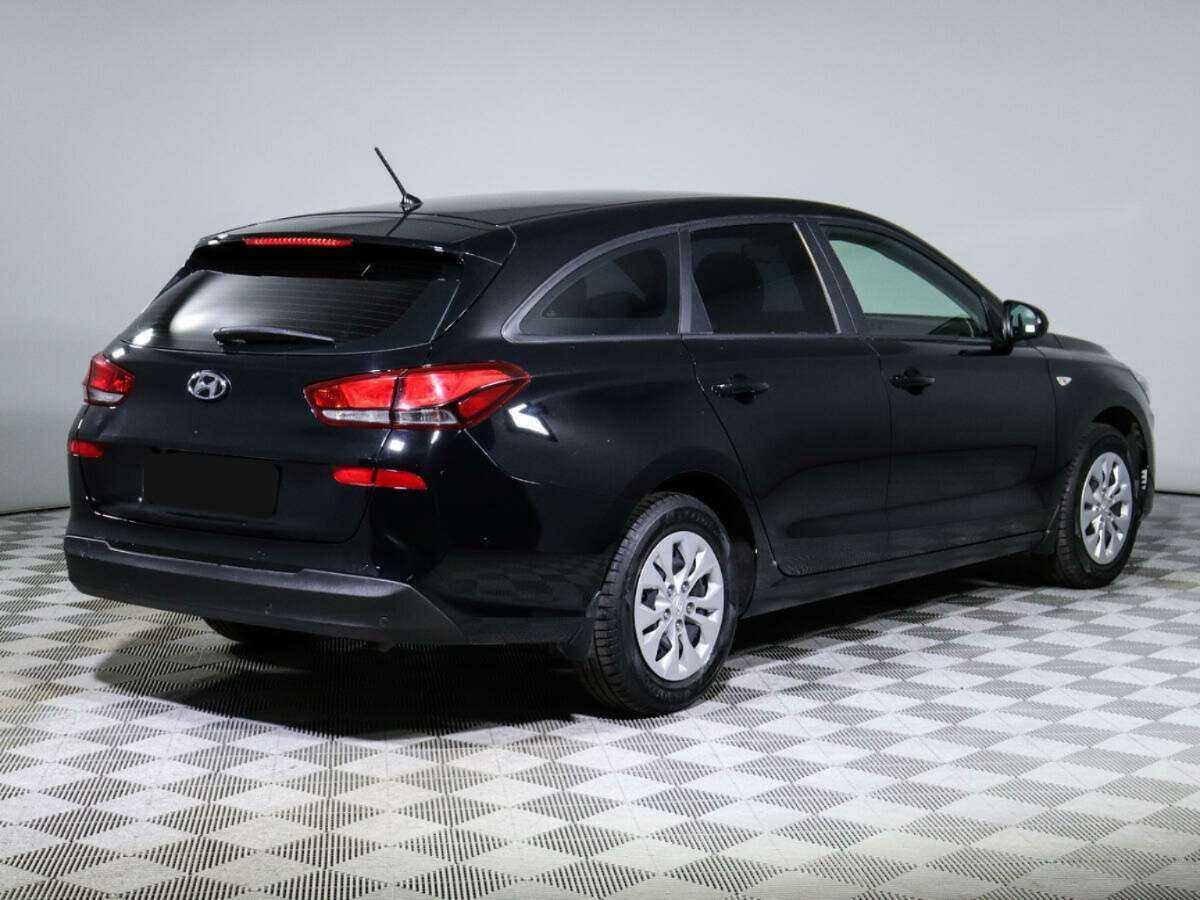 Купить Hyundai i30, 2022, 29 034 км, фото №4