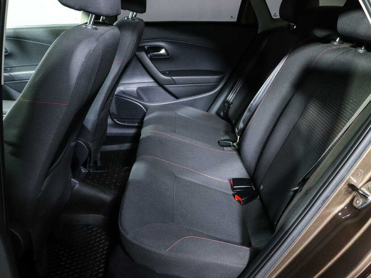 Купить Volkswagen Polo, 2017, 97 759 км, фото №10