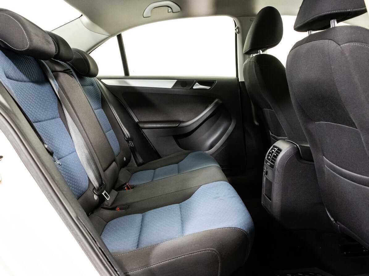 Купить Volkswagen Jetta, 2013, 91 375 км, фото №12