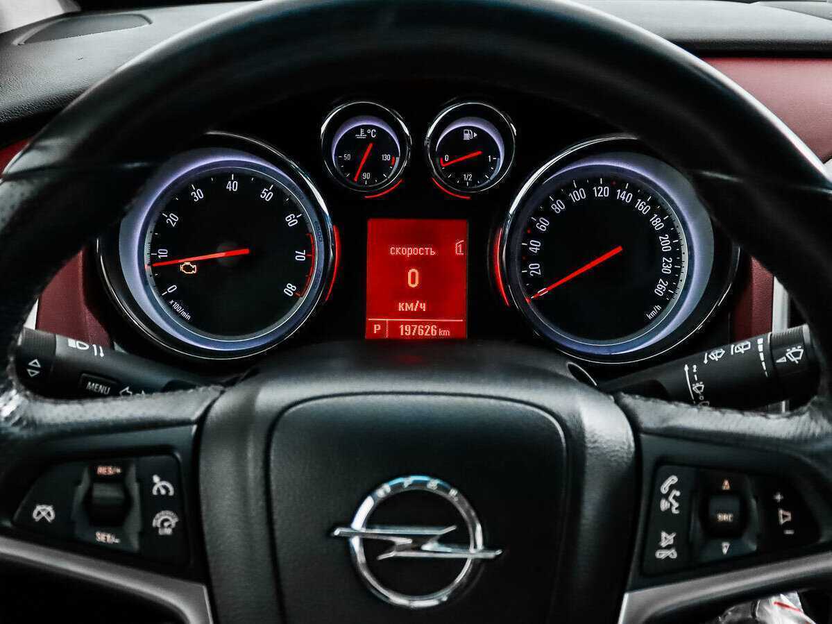 Купить Opel Astra GTC, 2012, 197 625 км, фото №15