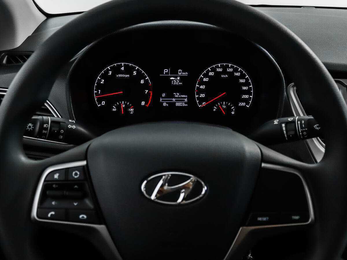 Купить Hyundai Solaris, 2021, 8 700 км, фото №15