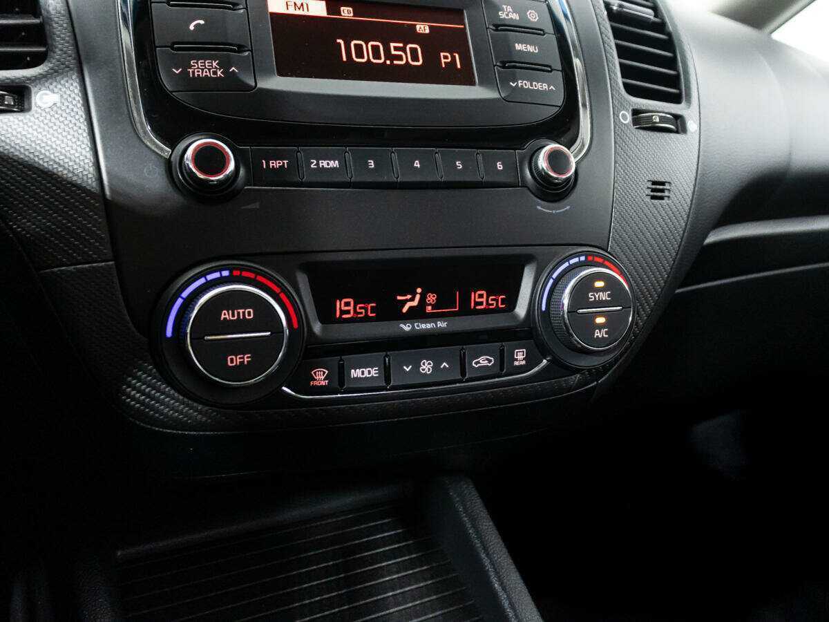 Купить Kia Cerato, 2017, 257 814 км, фото №15