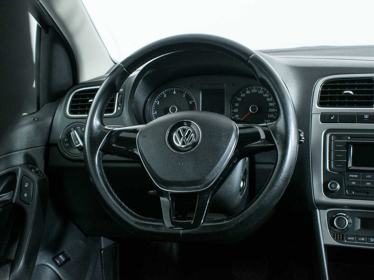 Купить Volkswagen Polo, 2016, 176 350 км, фото №14