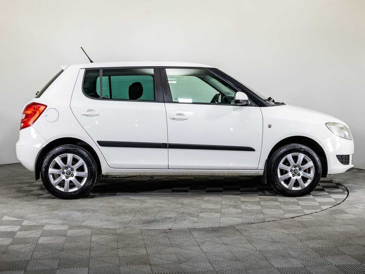 Купить Skoda Fabia, 2014, 158 729 км, фото №4