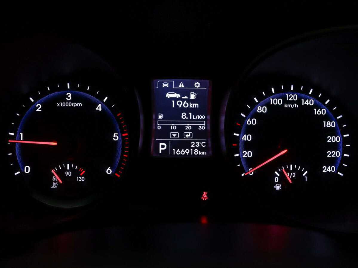 Купить Hyundai Santa Fe, 2012, 166 917 км, фото №9