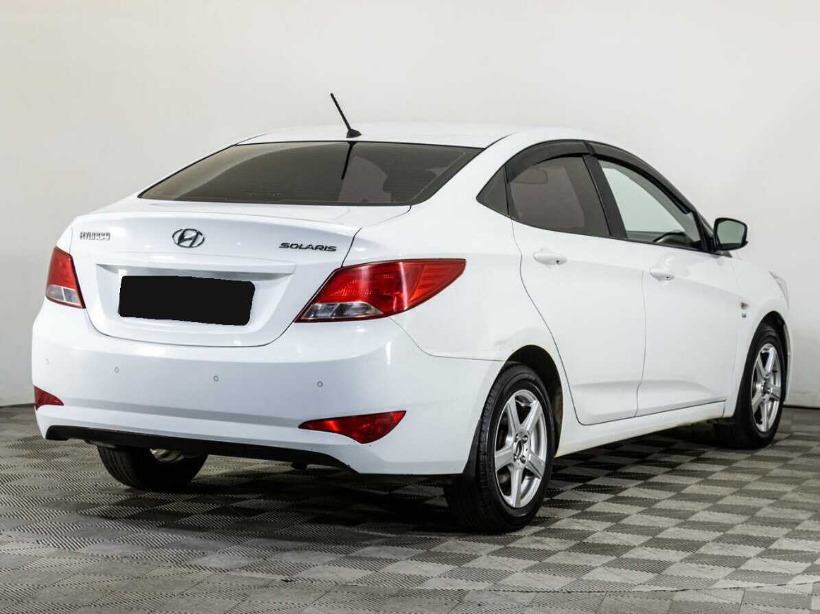 Купить Hyundai Solaris, 2015, 151 966 км, фото №5