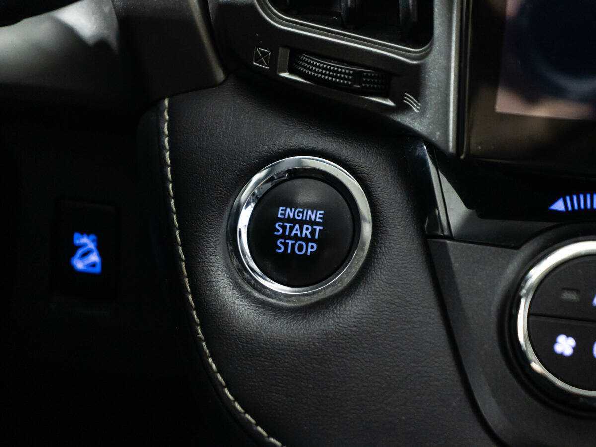 Купить Toyota RAV4, 2016, 74 620 км, фото №17