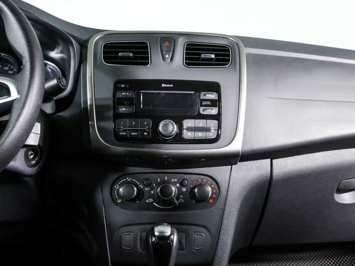 Купить Renault Logan, 2022, 54 123 км, фото №11