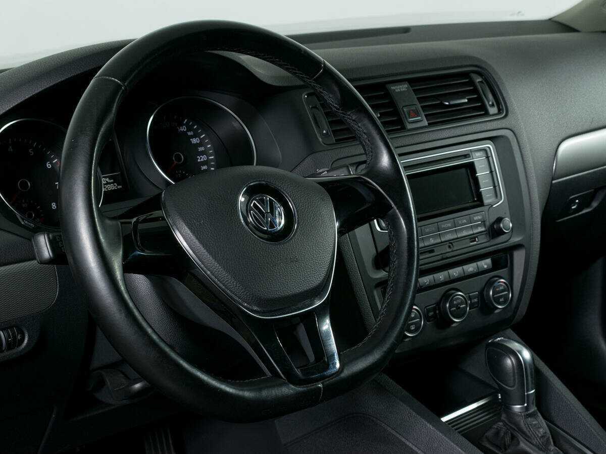 Купить Volkswagen Jetta, 2016, 52 879 км, фото №11