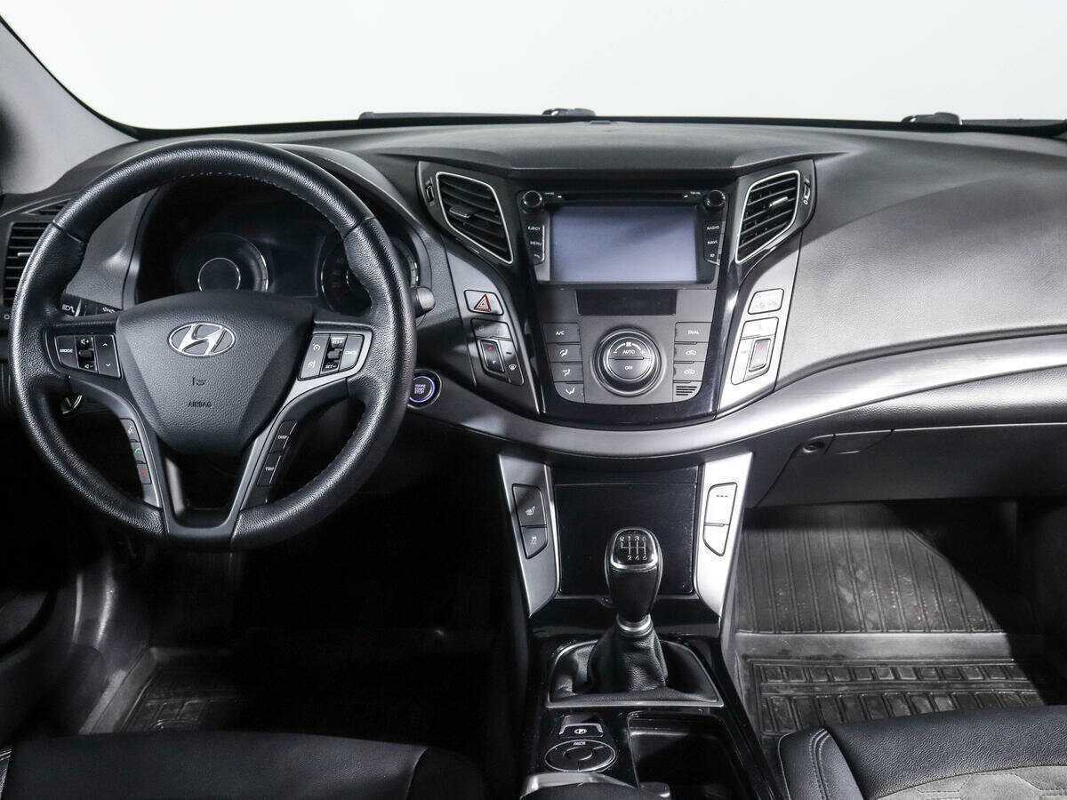 Купить Hyundai i40, 2013, 145 328 км, фото №12