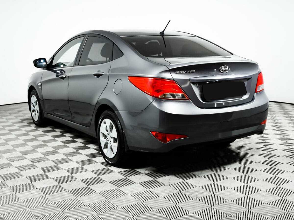 Купить Hyundai Solaris, 2016, 241 408 км, фото №7