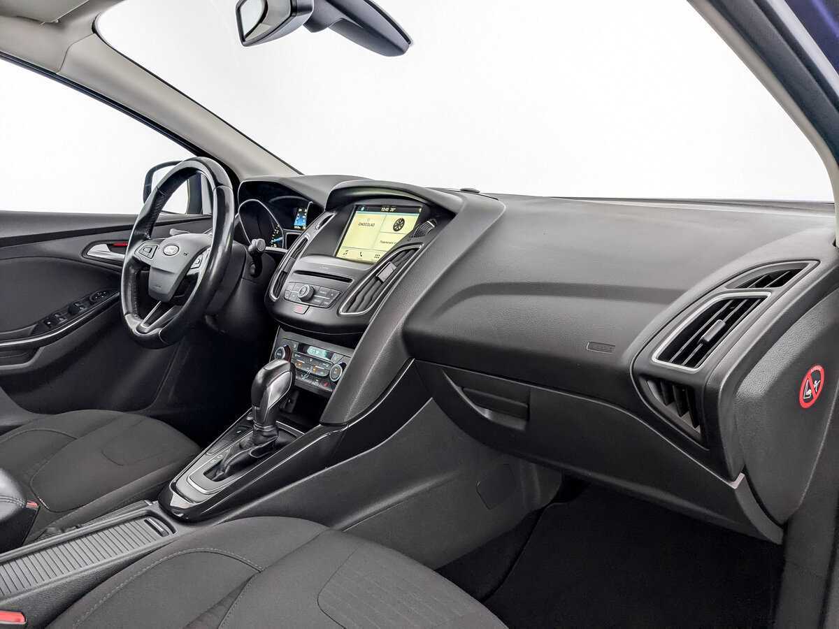 Купить Ford Focus, 2017, 165 130 км, фото №9