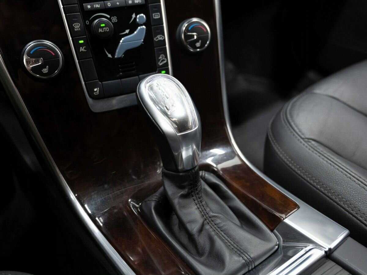 Купить Volvo XC60, 2012, 151 000 км, фото №20