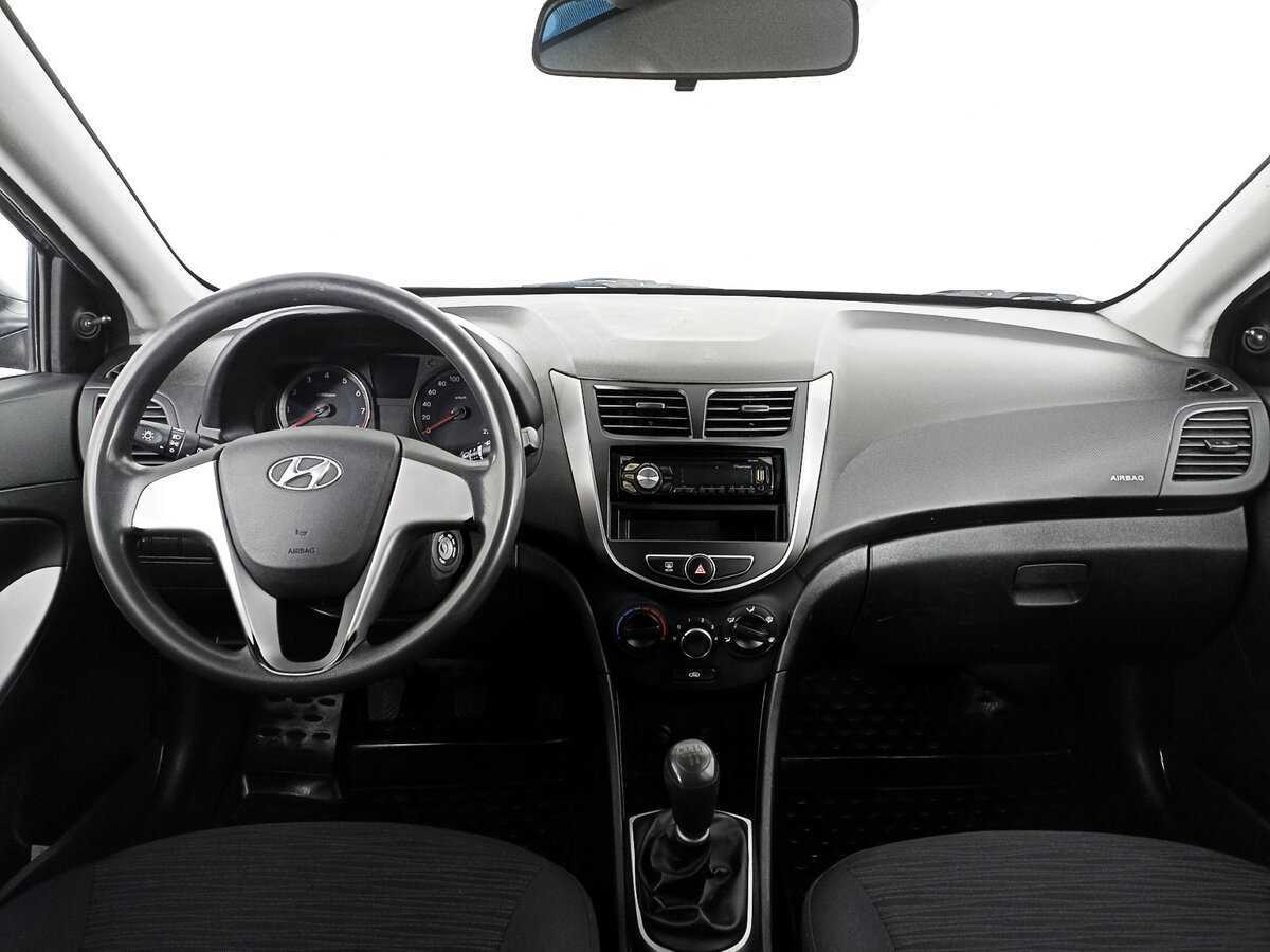 Купить Hyundai Solaris, 2014, 70 502 км, фото №12