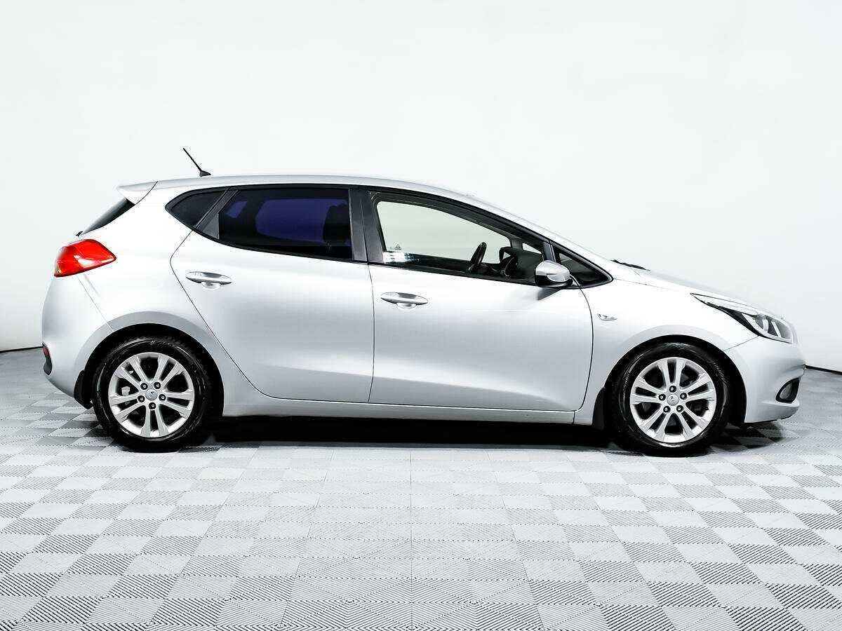 Купить Kia Ceed, 2012, 144 069 км, фото №4