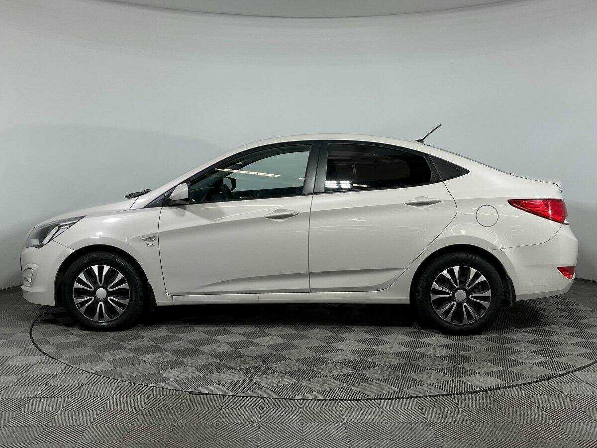 Купить Hyundai Solaris, 2015, 135 450 км, фото №8