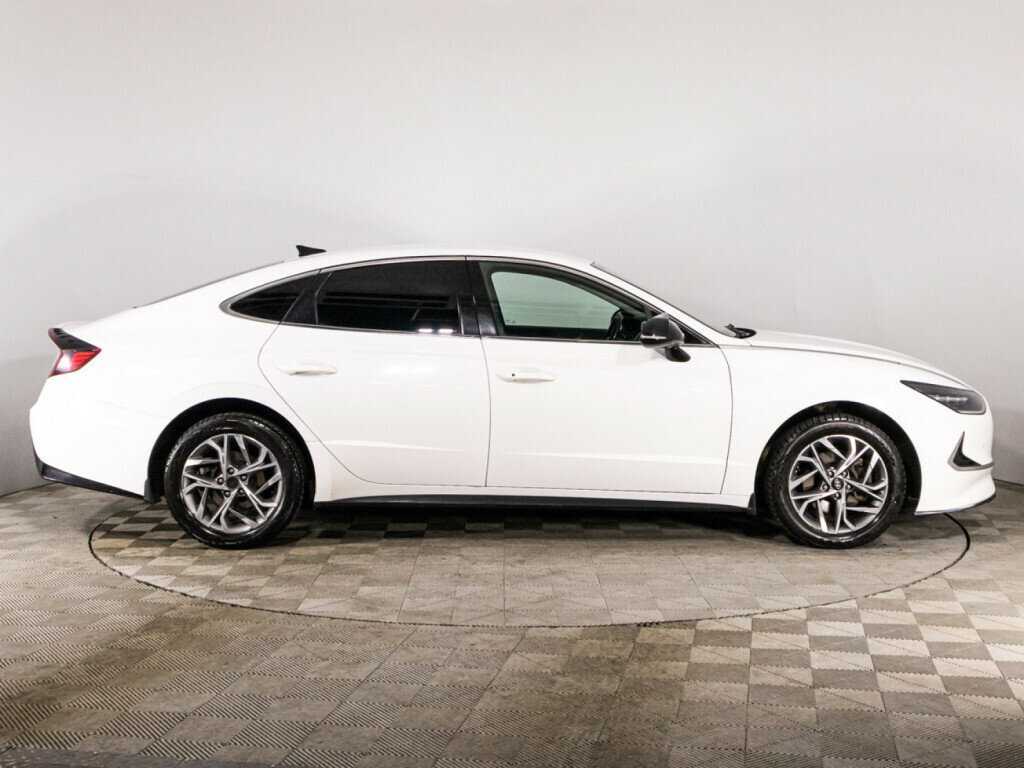 Купить Hyundai Sonata, 2019, 181 344 км, фото №4