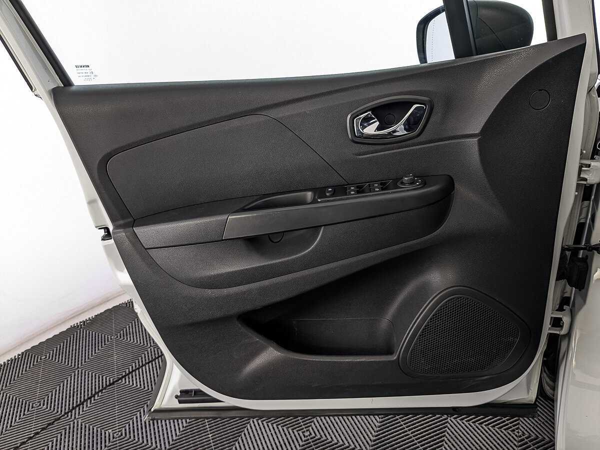 Купить Renault Kaptur, 2018, 138 621 км, фото №19