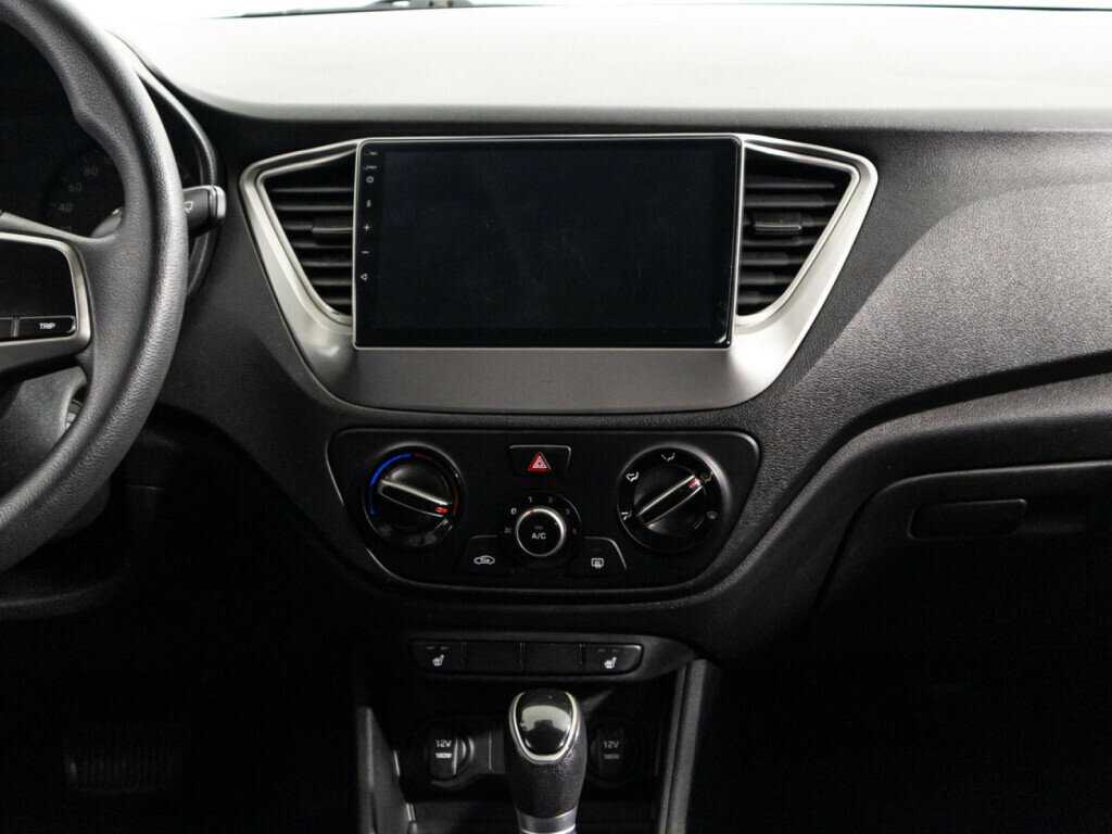 Купить Hyundai Solaris, 2019, 85 158 км, фото №14