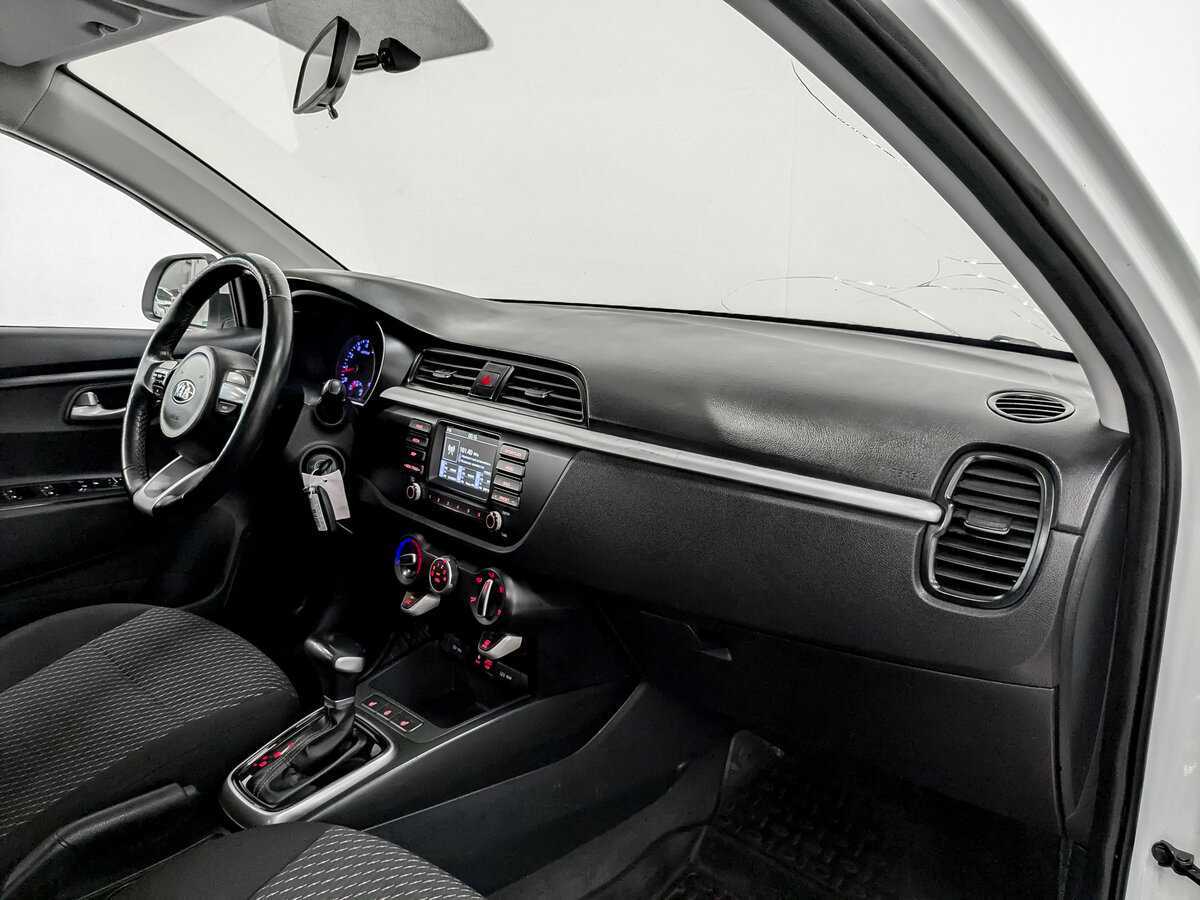 Купить Kia Rio X-Line, 2020, 178 004 км, фото №11