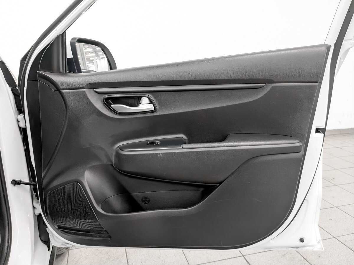 Купить Kia Rio X-Line, 2020, 189 068 км, фото №22