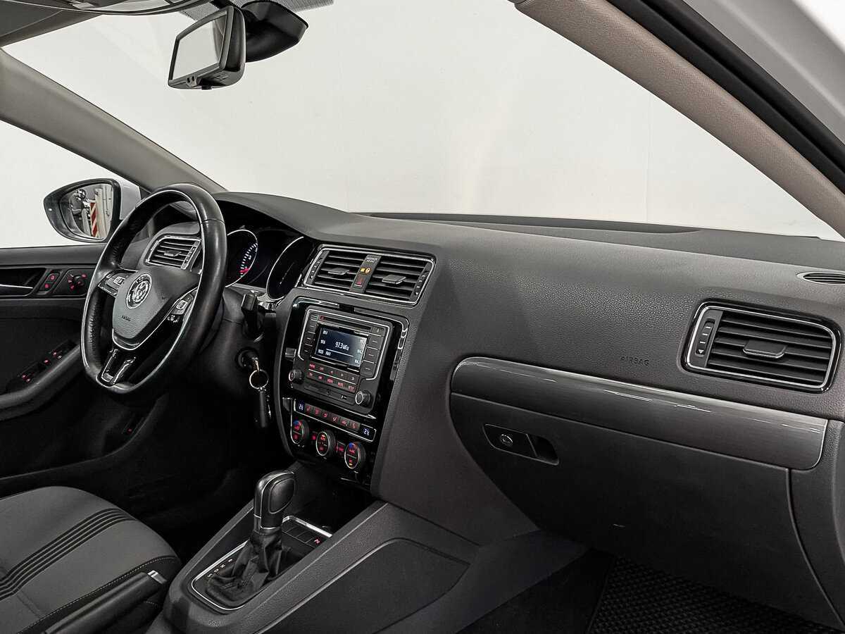Купить Volkswagen Jetta, 2016, 51 400 км, фото №13