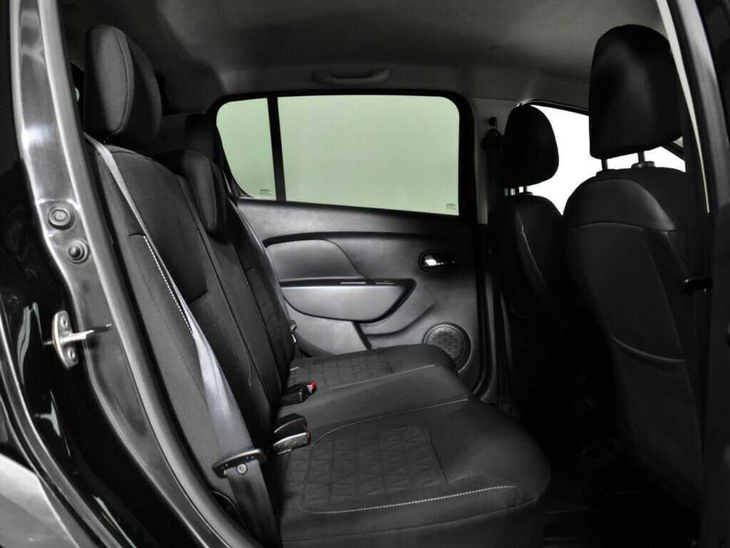 Купить Renault Sandero Stepway, 2017, 155 566 км, фото №10