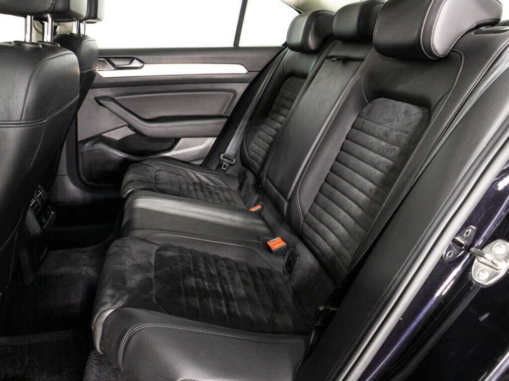 Купить Volkswagen Passat, 2016, 102 572 км, фото №10