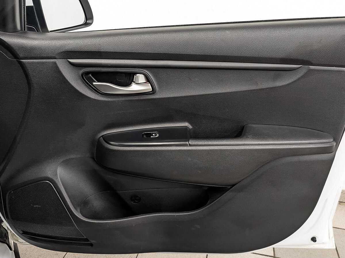 Купить Kia Rio X-Line, 2020, 176 859 км, фото №23