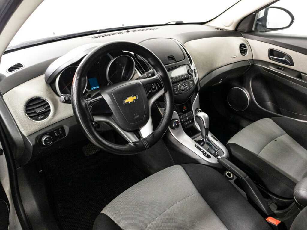 Купить Chevrolet Cruze, 2012, 203 513 км, фото №11