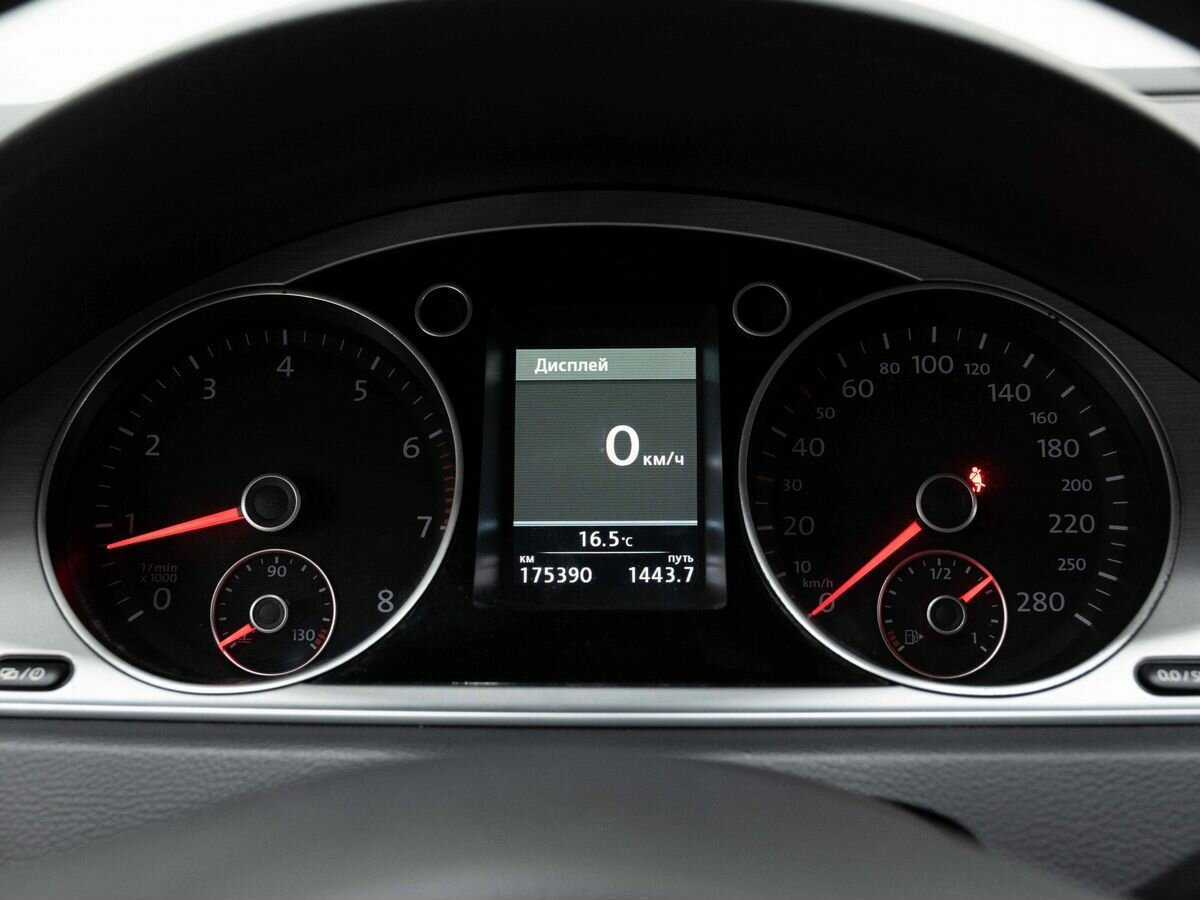 Купить Volkswagen Passat CC, 2014, 175 000 км, фото №18