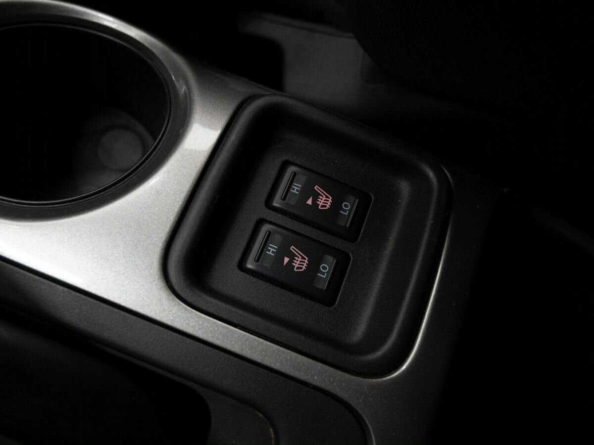 Купить Nissan Juke, 2012, 243 000 км, фото №19