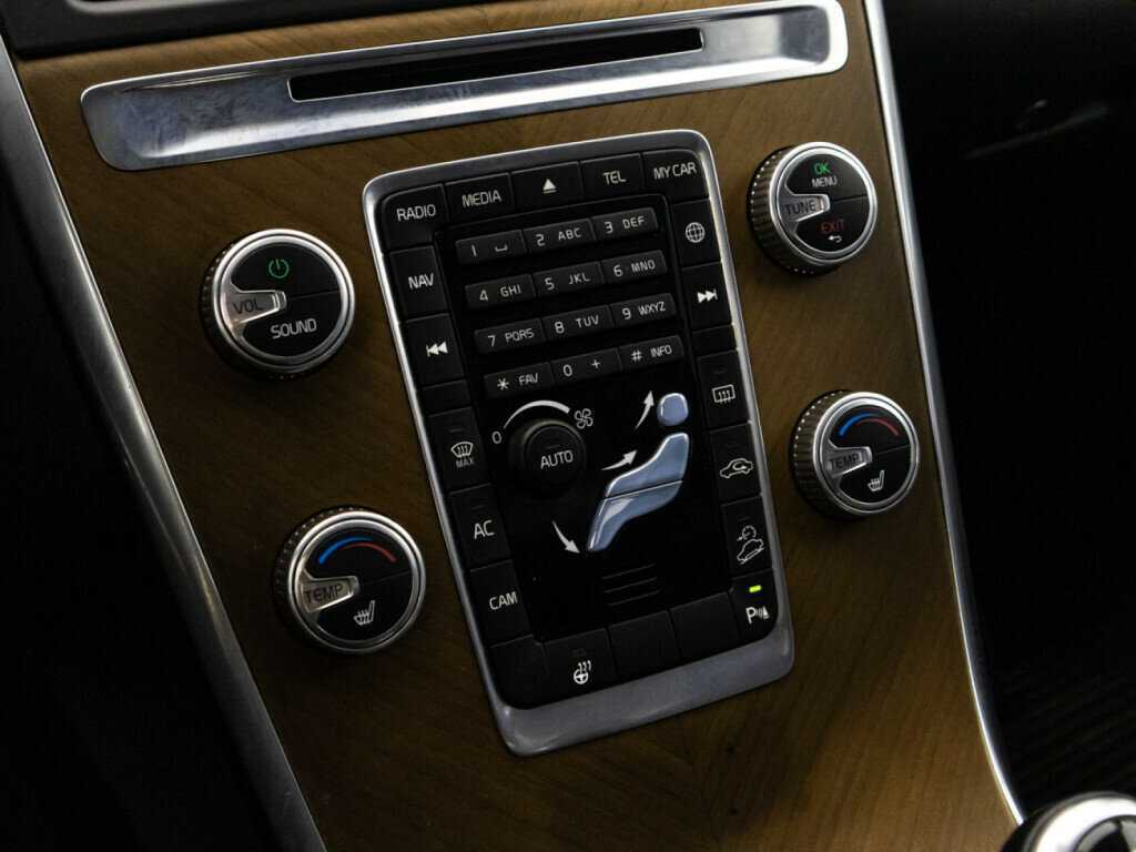 Купить Volvo XC60, 2014, 127 572 км, фото №16