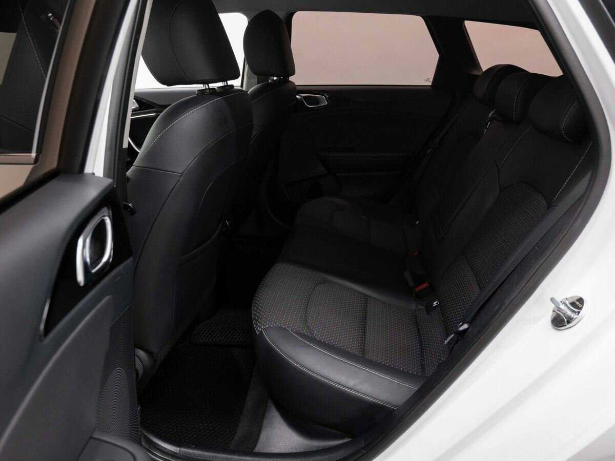 Купить Kia Ceed, 2018, 72 000 км, фото №9