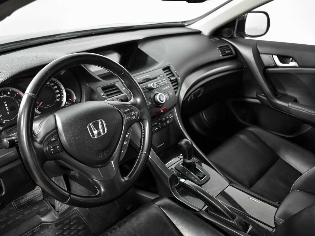 Купить Honda Accord, 2012, 68 157 км, фото №9