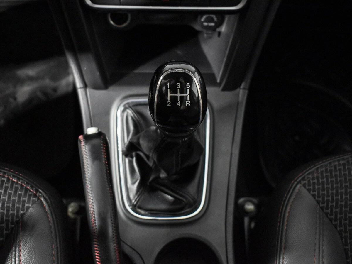 Купить Chery Tiggo 3, 2017, 248 106 км, фото №9